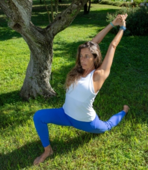 YOGA HORMONAL CON PATI PEGUERO - SESIÓN GRATUITA