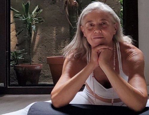 TALLER ACUPRESIÓN YIN YOGA  Y AROMATERAPIA CON BÁRBARA MAGGIORA Y VALENTINA MOLINA